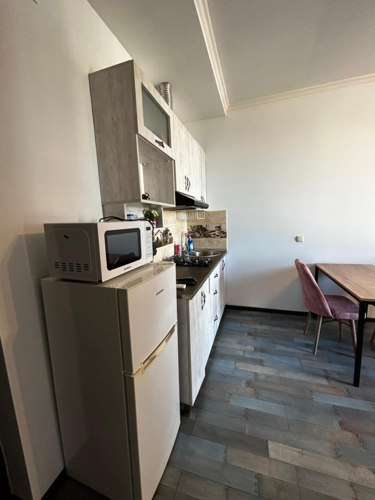 Мой Дом Apartamento Batumi Exterior foto